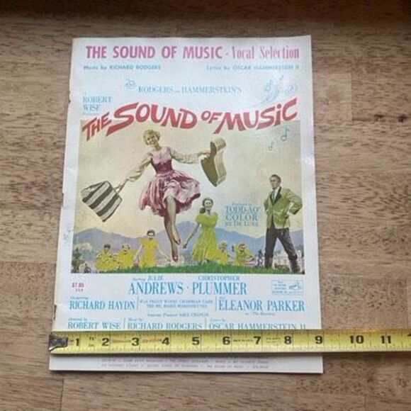 Vintage The Sound of Music Vocal Selection Sheet Music Book Songbook - Picture 10 of 11